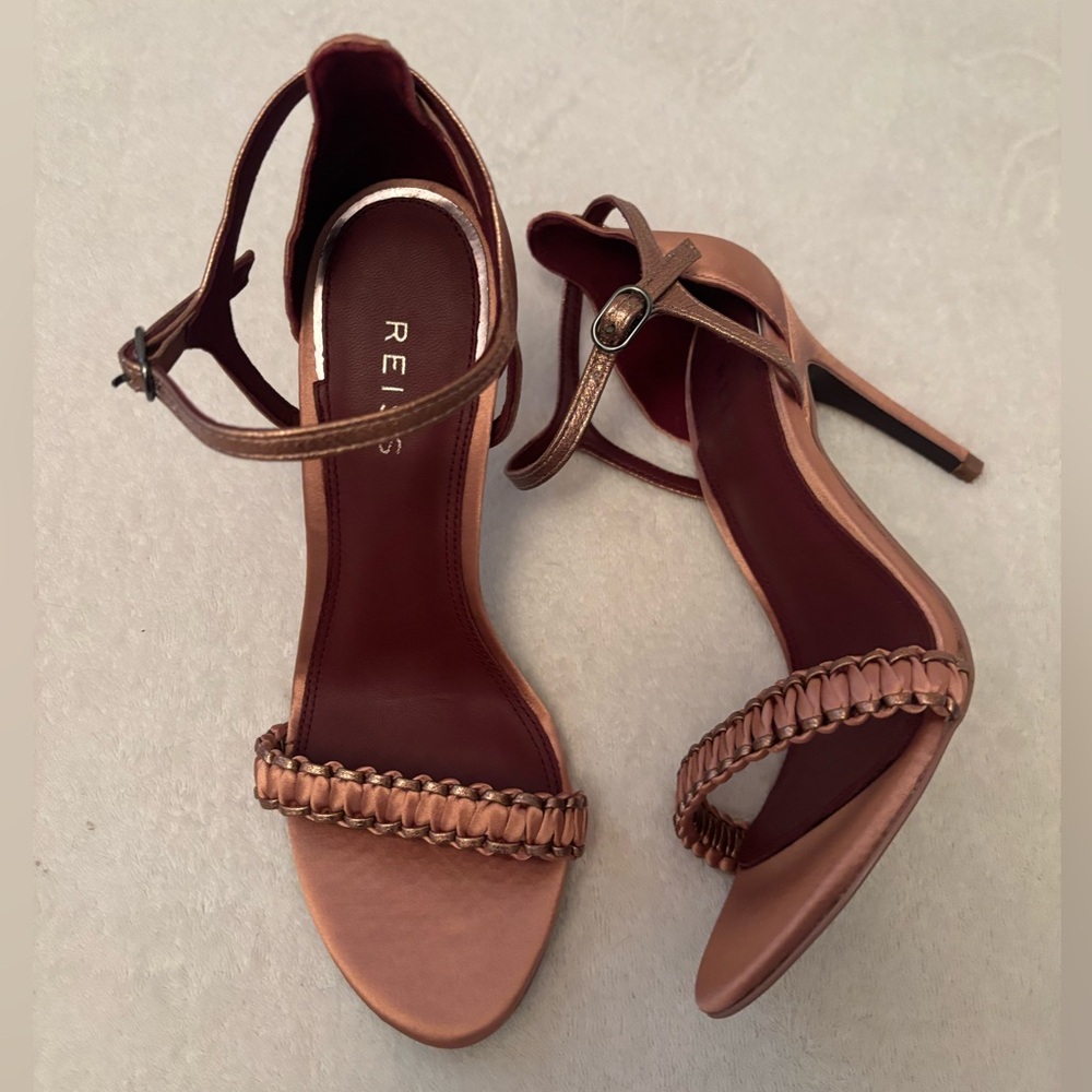 NWT REISS Beautiful Satin Linette-Heeled Rose Gold Sandals.